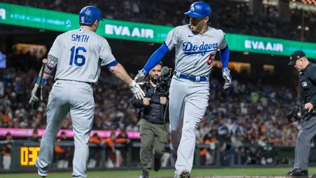 Arizona Diamondbacks 9, Los Angeles Dodgers 1 - AZ Snake Pit