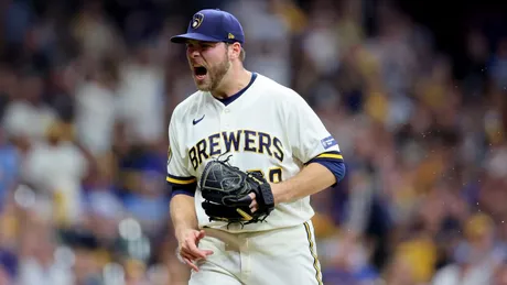 Polzin: Brewers playoff success tested by another injury