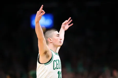 Celtics takeaways: Kristaps Porzingis shines in debut as C's win preseason  opener