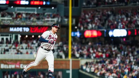 Dodgers News: Freddie Freeman Trying To Correct Swing Amid NLDS