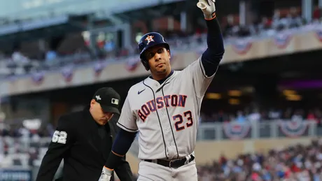 Michael Brantley CRUSHES a solo homer, bringing Astros to a 1-1