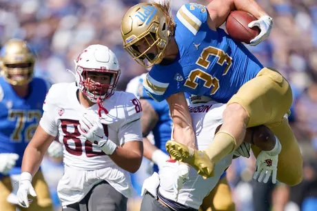 No. 15 Oregon State Beavers-No. 18 UCLA Bruins game preview – The Daily  Barometer