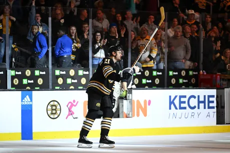 Projected Bruins-Blackhawks Lines: Berkshire Bank Hockey Night In N.E.