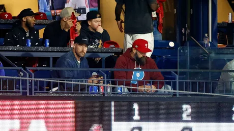 Red Sox legend Luis Tiant loved David Pastrnak's penalty shot goal – NBC  Sports Boston