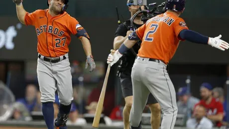 Jose Altuve Made Costly Baserunning Blunder After Alex Bregman's Near-Home  Run vs. Rangers - Sports Illustrated