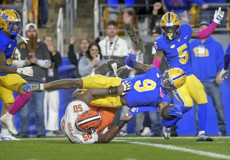 Pitt lands 2 players on AP All-America team