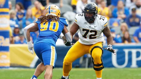 Former Pitt Panthers DE Transfers to UCF